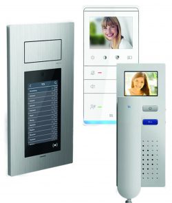 Türsprechstelle, Smartphone und Türöffner mit Video